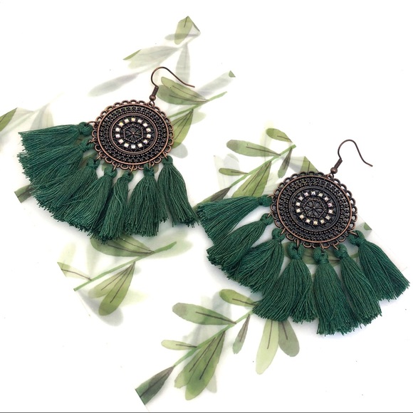 Green Dream Catcher fringe tassel Earrings - Picture 3 of 6
